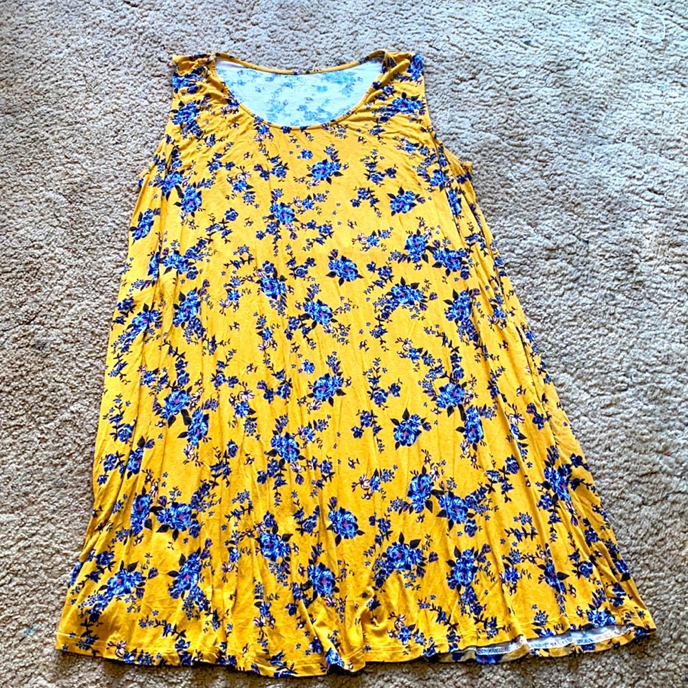 Latched mama size 3X breast feeding dress.